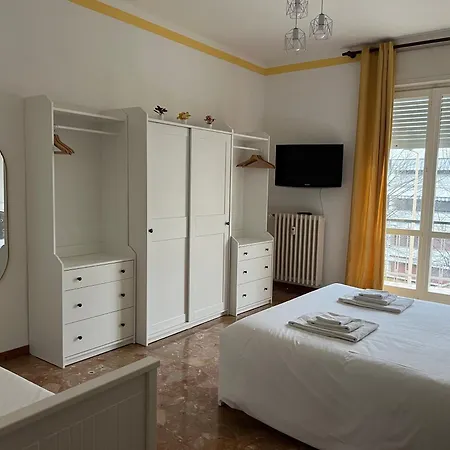 Apartament Casa Margherita Alba (Piedmont)